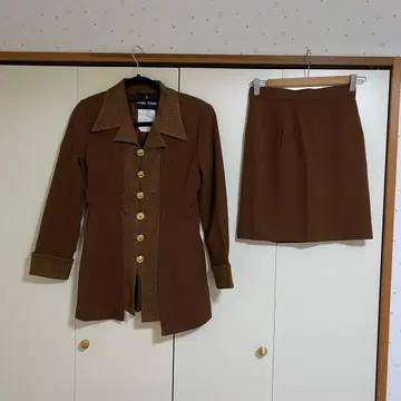 브라운 스커트 셋업 FINAL STAGE 36