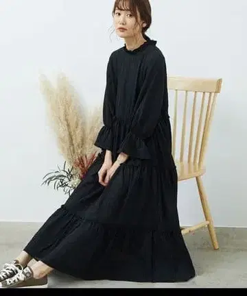 [로페피크닉] 블랙 티어드 롱 원피스