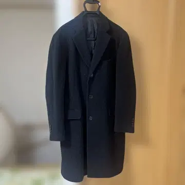 어반 리서치 다크 그레이 체스터 코트 4개 버튼