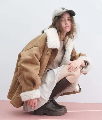 [ 새상품 ] 헤더 퍼 컬러 BIG 무스탕 자켓 카멜