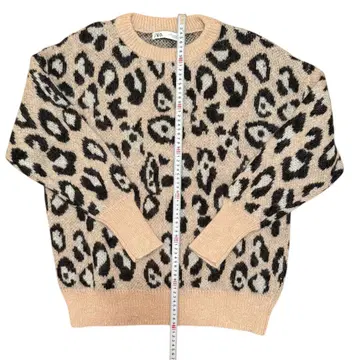 ZARA 레오파드 무늬 모헤어 니트