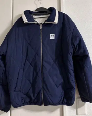 muahmuah 리버서블 플리스 자켓