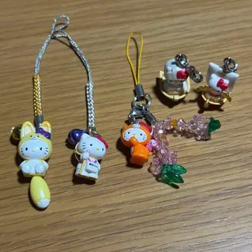 지역 한정 키티 스트랩