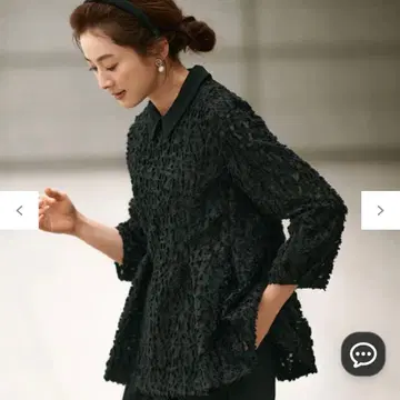 23구 [ VERY 콜라보 ] 보타니컬 컷 자카드 블라우스