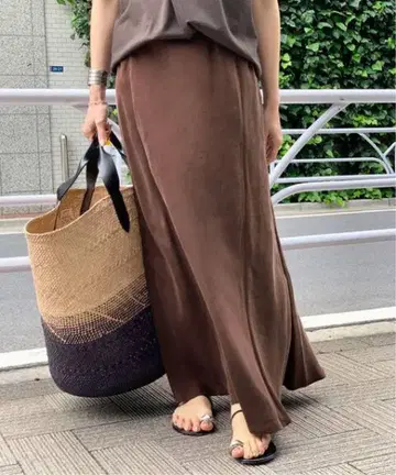 AP STUDIO 피브릴 큐프라 스커트