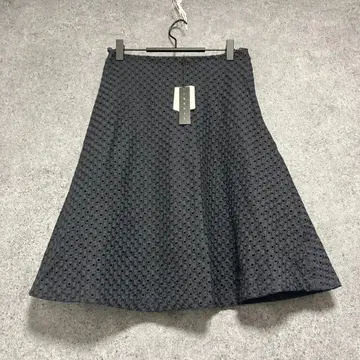 새상품 theory 컷워크 자수 스커트 블랙 사이즈 0