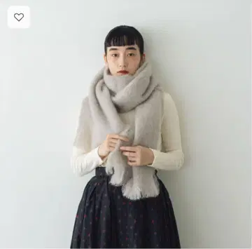 새상품 KURASUKOTO CINQ 모헤어 스톨