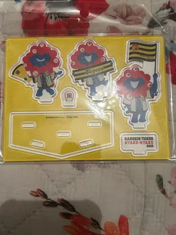 한신 타이거즈 미야쿠미야쿠 콜라보레이션 아크릴 스탠드 미사용 새상품