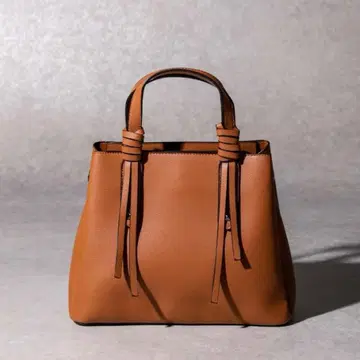 핸드백 택 포함 브라운 카멜