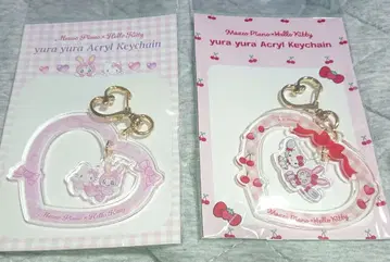메조피아노 키티 흔들흔들 아크릴 키체인