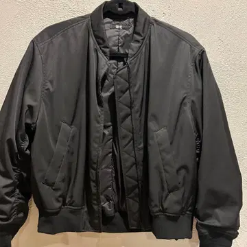 새상품급 UNIQLO C 보머 자켓 L 블랙