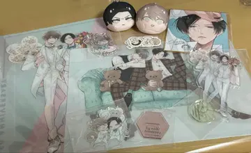 고쿠데라 씨는 폭로되고 싶다 묶음 판매 아크릴 스탠드 캔뱃지 만주