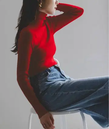 새상품 NOBLE 리브 터틀넥 니트 레드