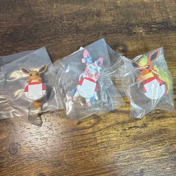 포켓몬 제일복권 F상 이브이 님피아 부스터