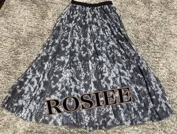 ROSIEE 그레이 계열 샤샤 스커트