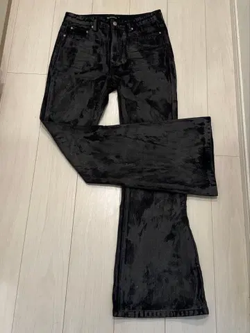 HESNTLS 플레어 데님 팬츠 블랙 M 사이즈