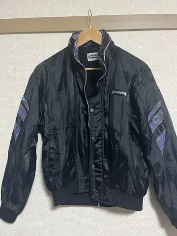 나일론 자켓 블랙 스트라이프