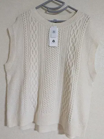 미사용 새상품 J. 프레스 [ 세탁 가능 ] 아란 니트 베스트