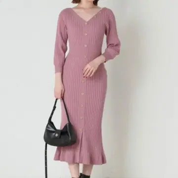 [ 새상품급 ] 스나이델 SNIDEL 프론트 버튼 니트 원피스 핑크