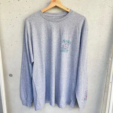 #E053 - lost 롱티 새상품 L 사이즈