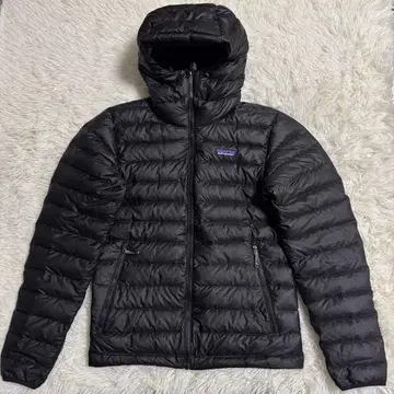 [레어] 파타고니아 다운 스웨터 후디 블랙 XS 사이즈 2018년제