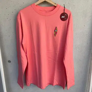 #E055 - lost 롱티 새상품 L 사이즈