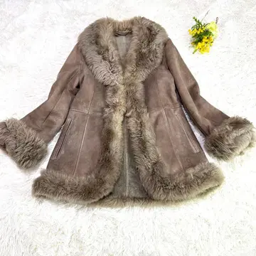 숄카라 리얼 무스탕 코트 양가죽 베이지 S 사이즈 여배우 옷깃