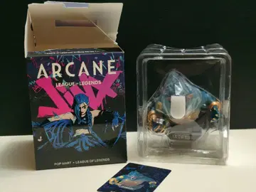 POPMART League of Legends ARCANE Warwick