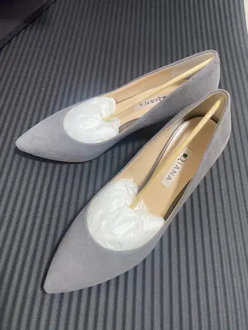 다이애나 U15204 펌프스 23.5cm