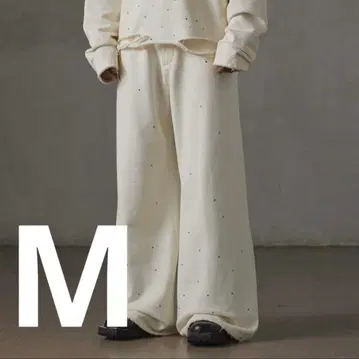 [ GRANCY ] 큐빅 디자인 데미지 스웨트 팬츠 M 사이즈