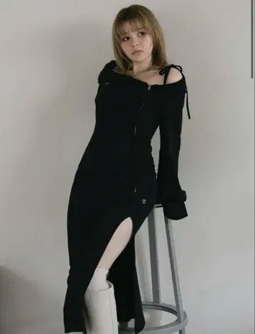 andmary 카리나 슬릿 드레스 블랙