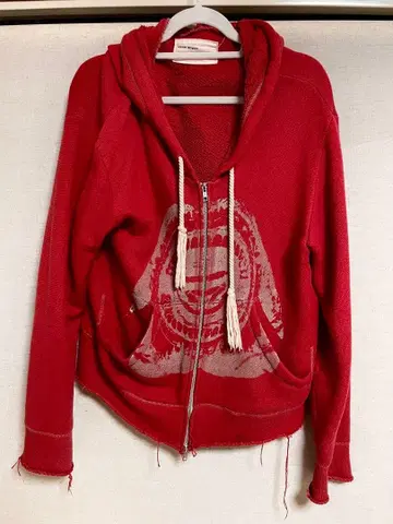 노조미 이시구로 빨간색 집업 후드티