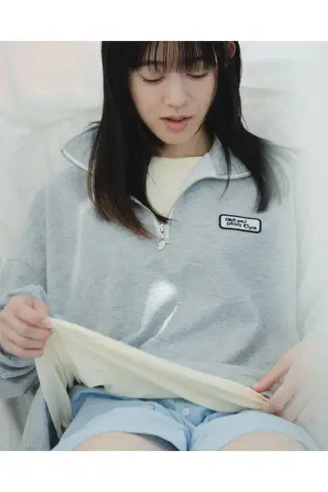 양문학 tttmsw 그레이 하프 지퍼 맨투맨