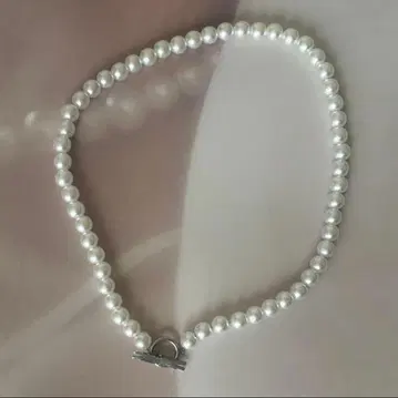 르세라핌 펄 목걸이