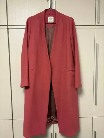 UNITED TOKYO 핑크 롱 코트 사이즈 2