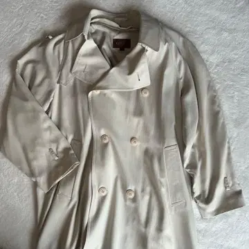 ROCHI 아이보리 더블 브레스트 트렌치코트