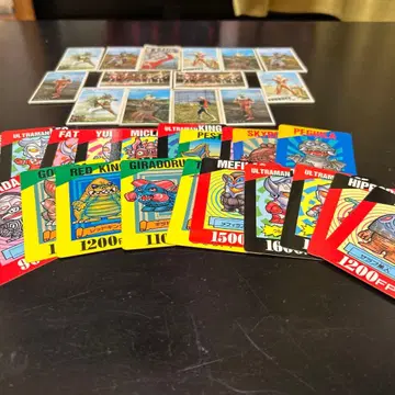 울트라맨 카드, 멘코 쇼와 레트로