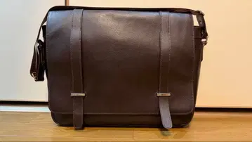 새상품급 YUKINO 숄더백 유나이티드 애로우즈 별주 소가죽 주름가죽