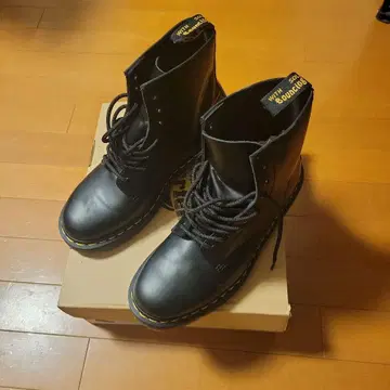 닥터마틴 부츠