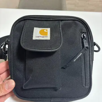 Carhartt 블랙 숄더백