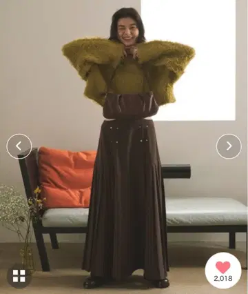 loin nuit 허리 슬릿 플리츠 스커트 M 새상품