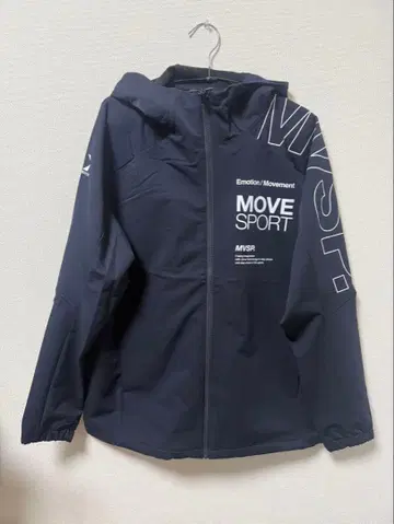 새상품 데상트 MVSP MOVE SPORT 후드 부착 상하의 세트 L