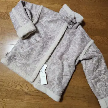 레이 카즌 보아 자켓