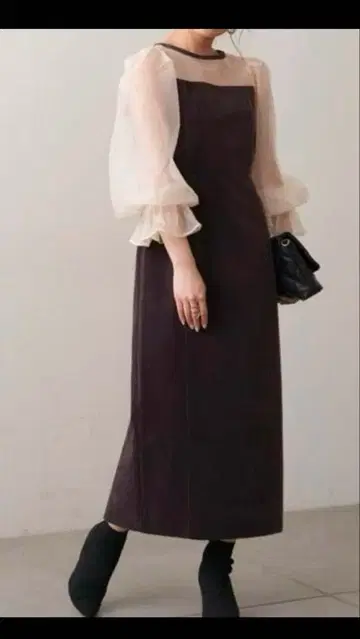 [ SALON by Chico 한정판 ] 배색 시스루 타이트 롱 드레스