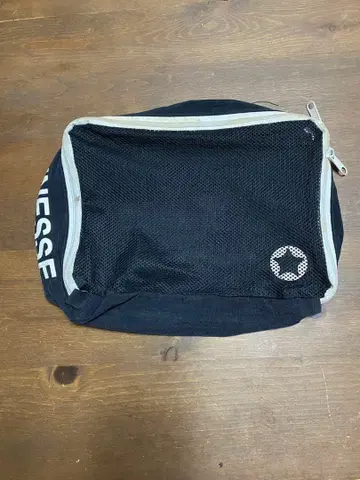 Finesse 메쉬 포켓 부착 백 블랙