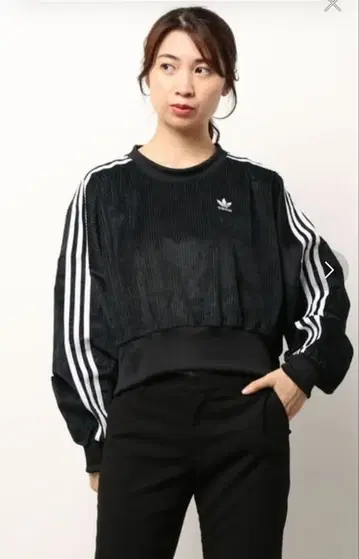 [ 거의 새상품 ] adidas 코듀로이 트레이닝복 크롭 기장