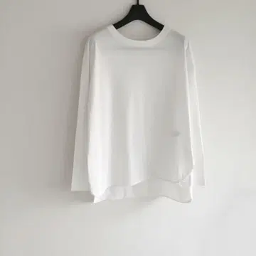 뷰티 앤 유스 셔츠 테일 롱 슬리브 티셔츠 FREE