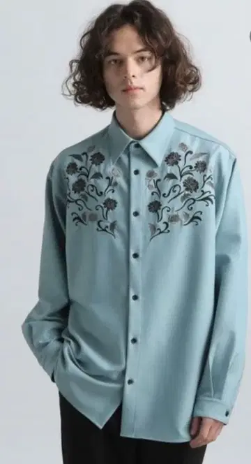 HARE 레트로 플라워 자수 셔츠 프리