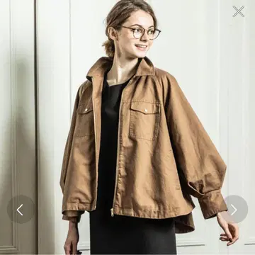 새상품 Emma Taylor x FREAK'S STORE 밀리터리 블루종