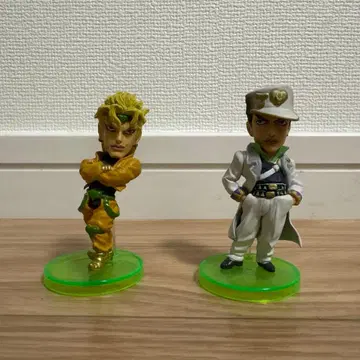 죠죠 피규어 죠타로와 DIO 세트